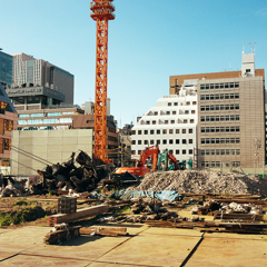 都会の工事現場