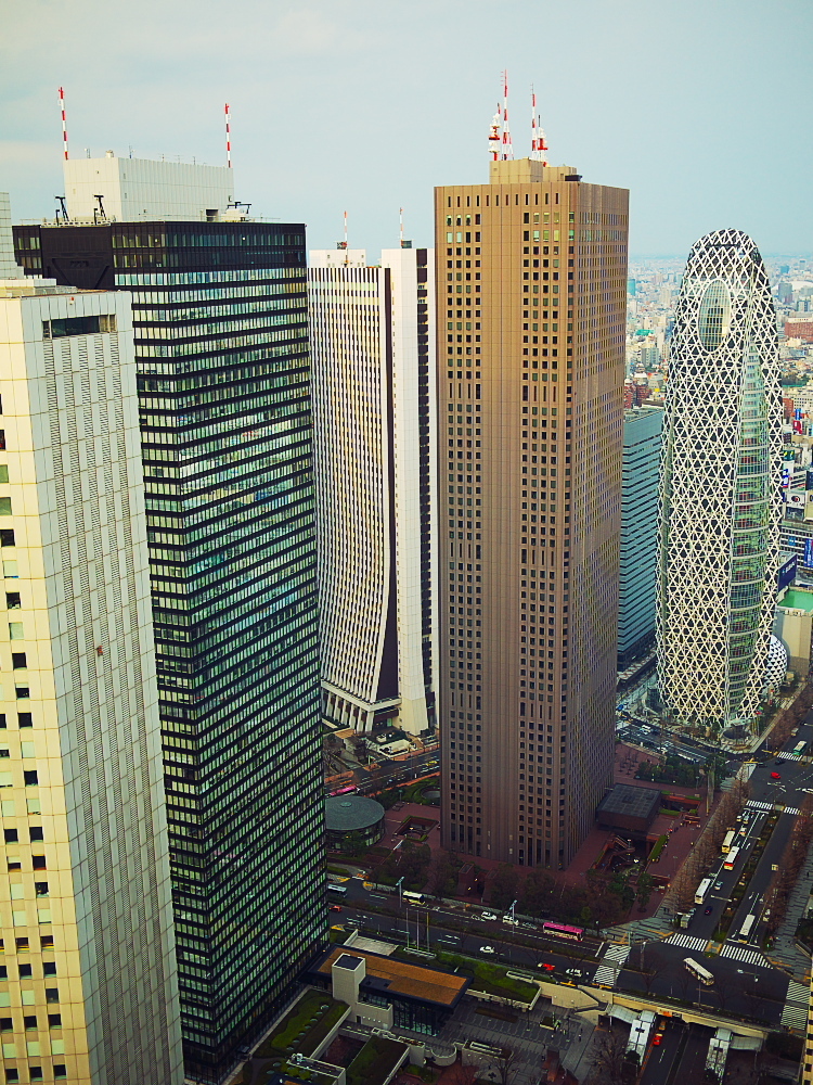 新宿3