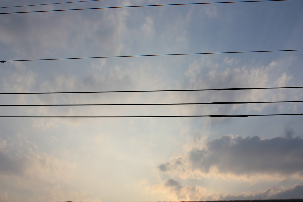 電線×空