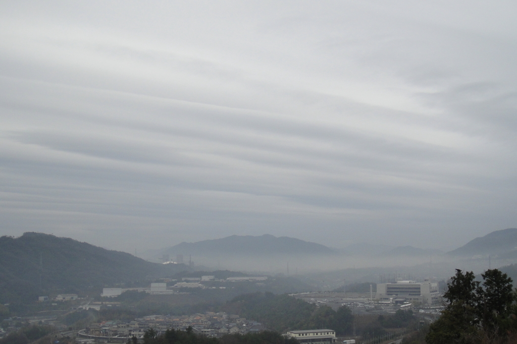 雨降り前