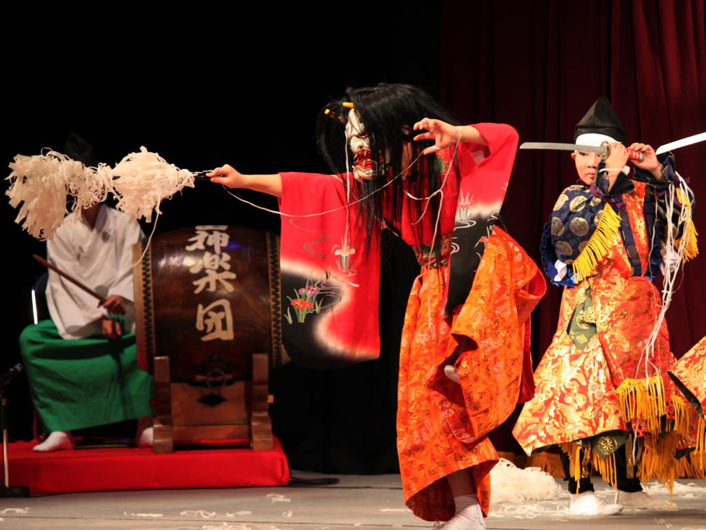 こども神楽団_滝夜叉姫
