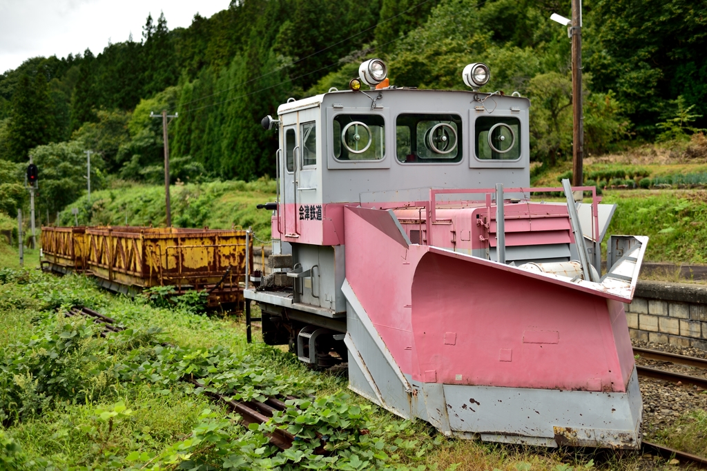 夏のラッセル車