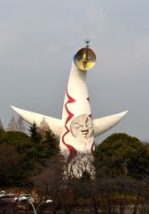 太陽の塔　全景