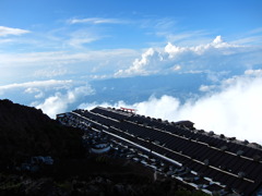 富士山6合目あたり山小屋からの眺望
