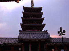 浅草寺の五重塔