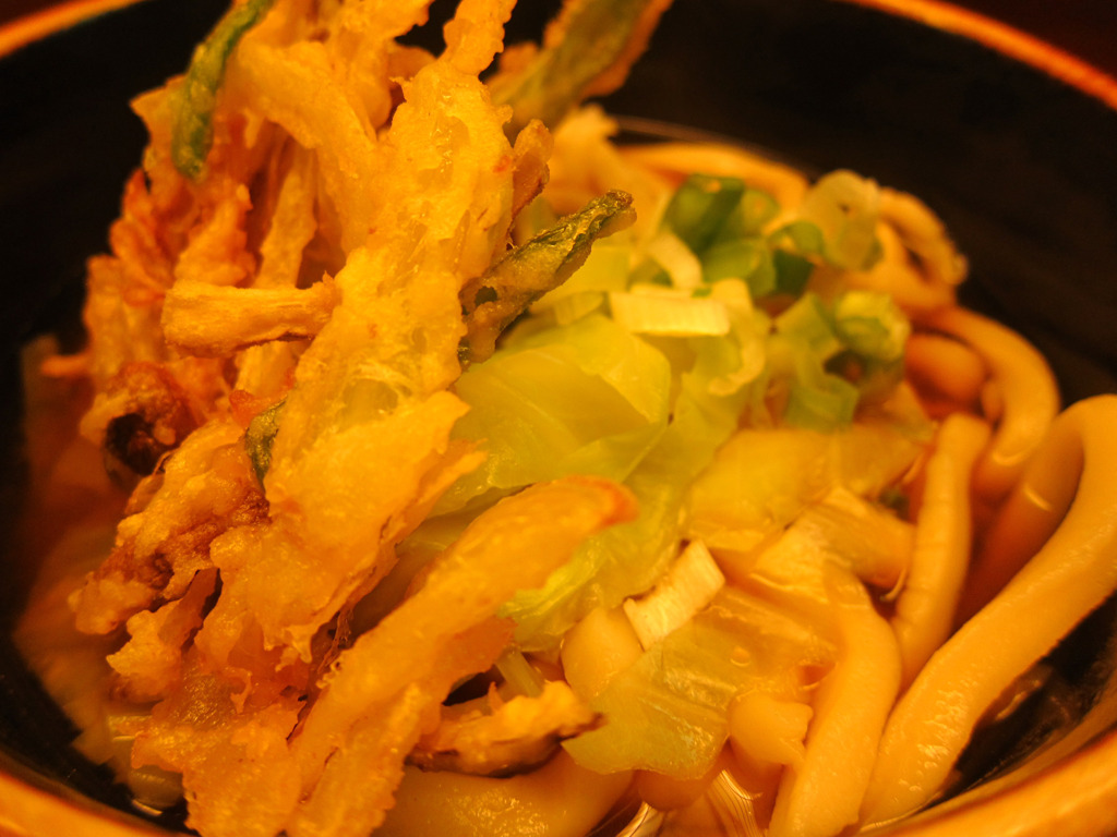 腰の強さは天下一品！吉田うどん