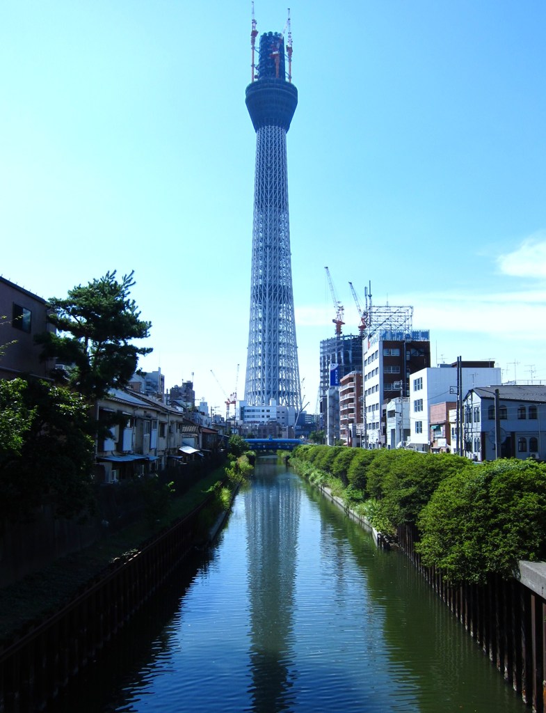 十間橋よりスカイツリー444m