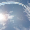 空に架かる白い橋