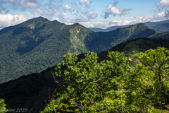 秘境の名山