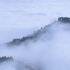 雲海の小島