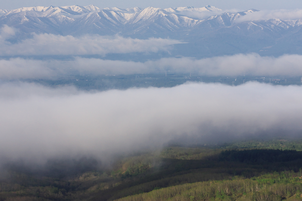 五月の日高山系　1