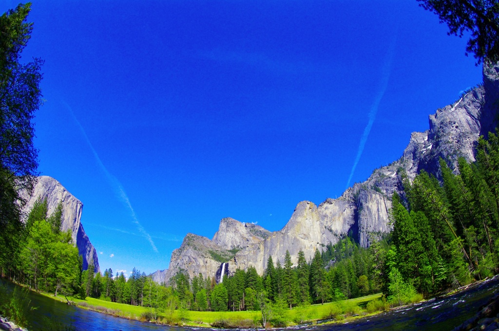 Yosemite N.P. valley view2