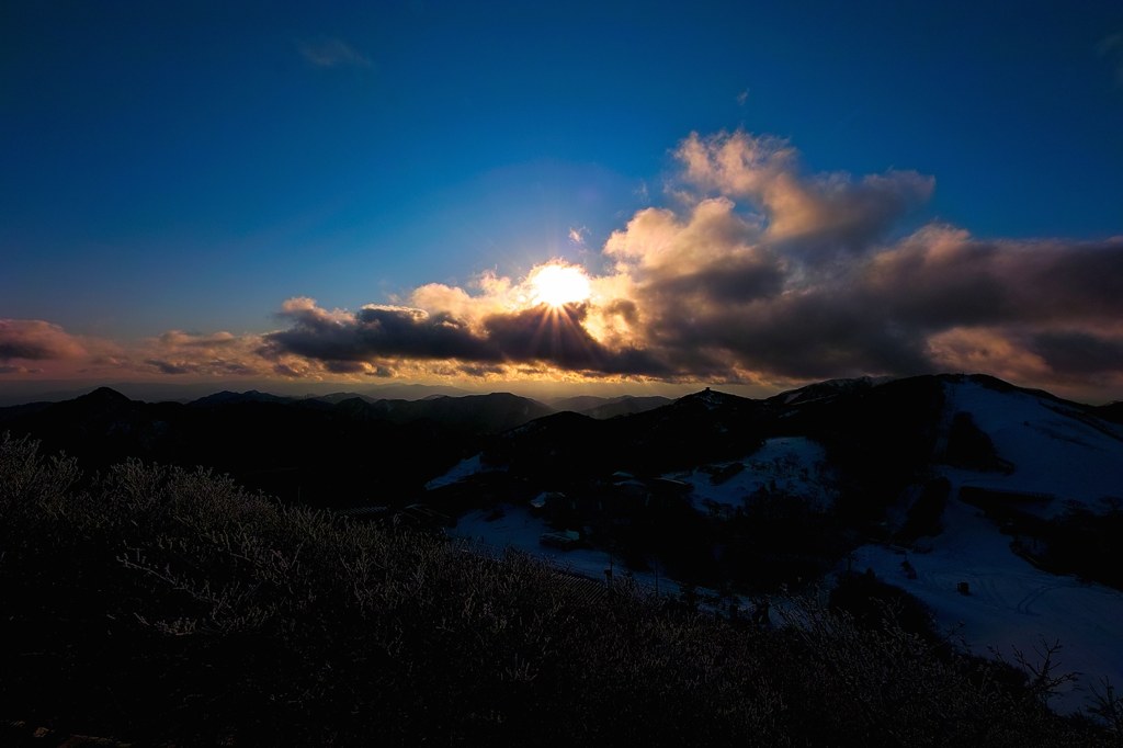 御在所の夕景