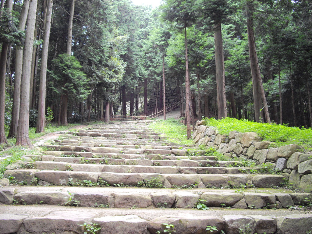 安土城大手道