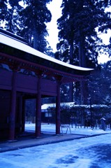 根本中堂　③