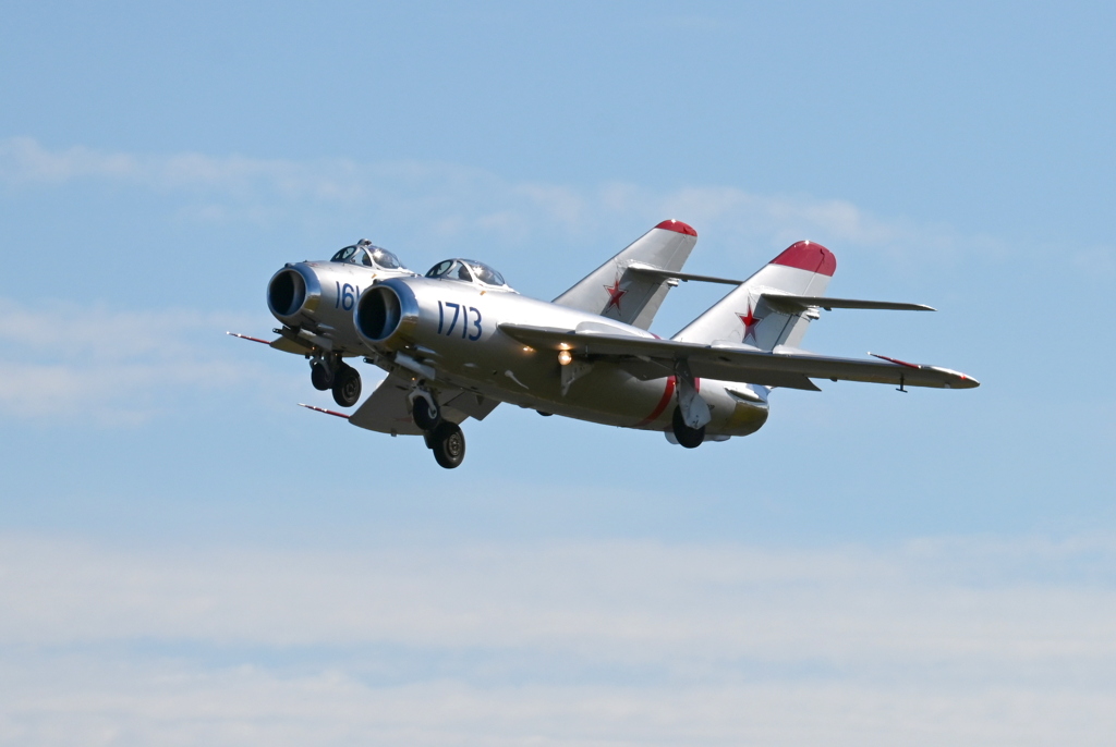 Fighter Jets 19  11-2-25