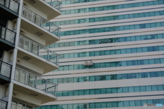 ガラスの波