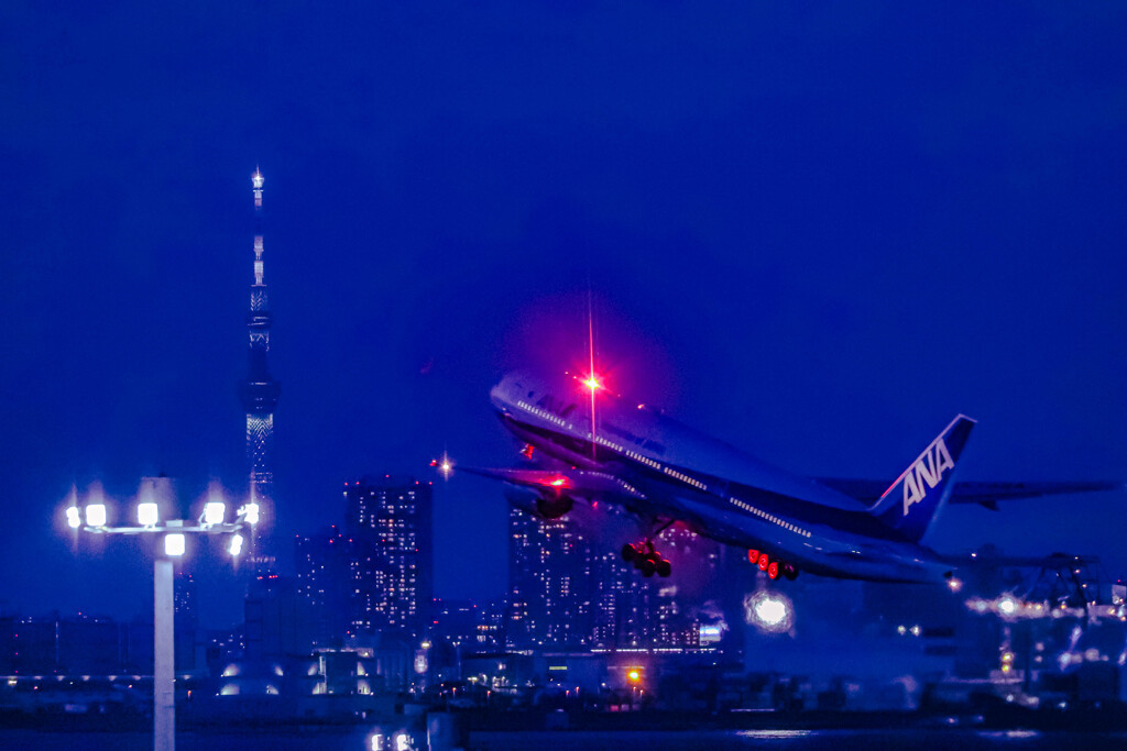 夜のスカイツリー