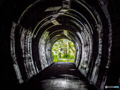 異世界へ通じる隧道