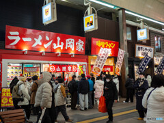山岡家・山岡家・山岡家