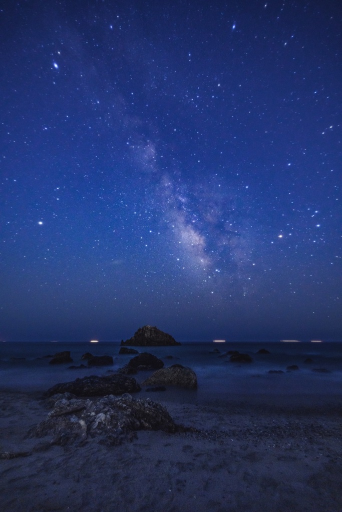 星月夜、ぬるい潮風と潮聲