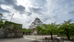 そびえ立つ会津の城