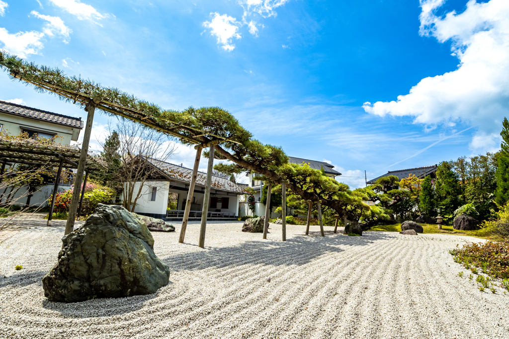 念珠の松庭園・2