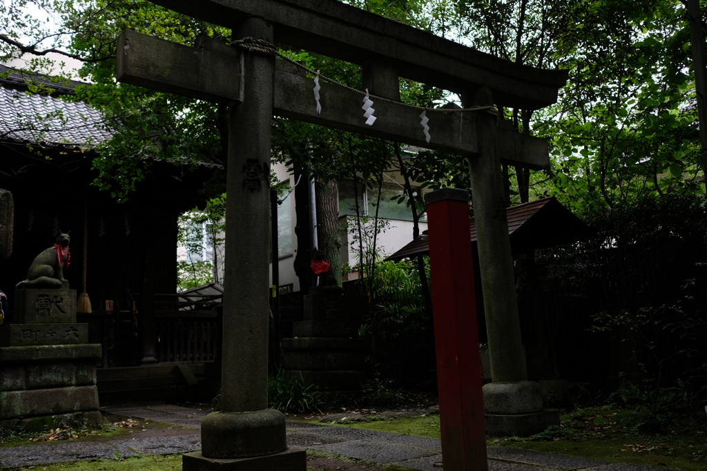 鳥居とお社