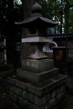 とうろう