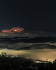 鳥見山 雲海と雷雲