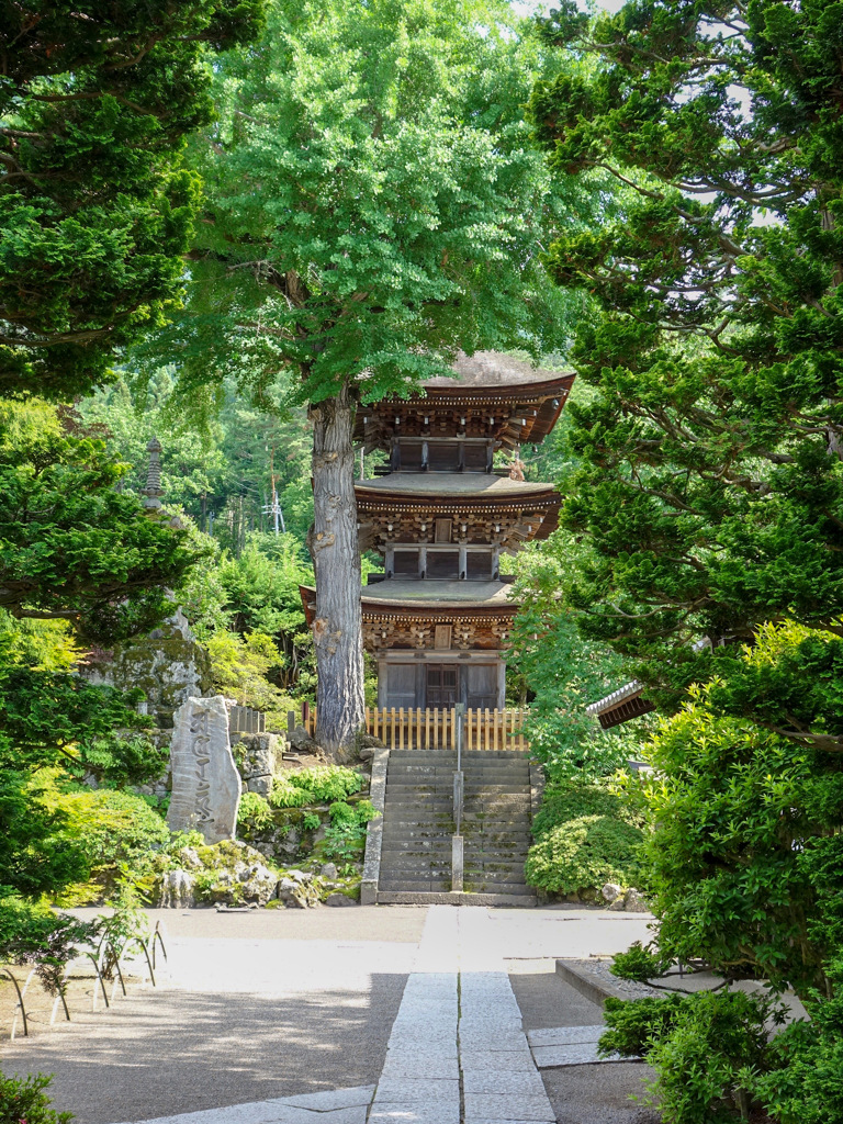 上田　前山寺