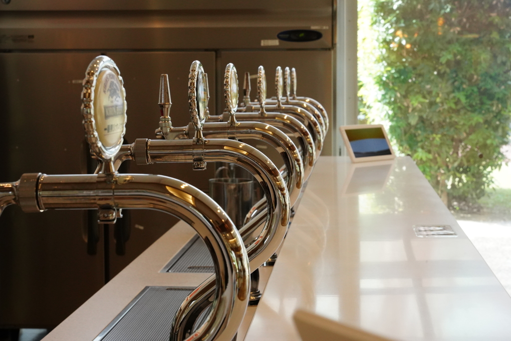 ひねるとジャー