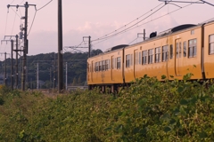 そして夕陽に消えてゆく