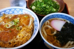 カツ丼うどん