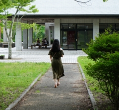 ふりむかないで♪