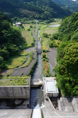 ダム下流