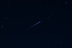 あっ、流れ星