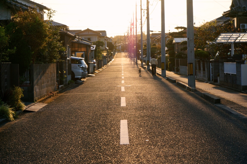 家路を急ぐ