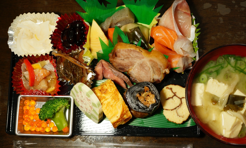 今日のおせち