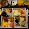 朝食はバイキング