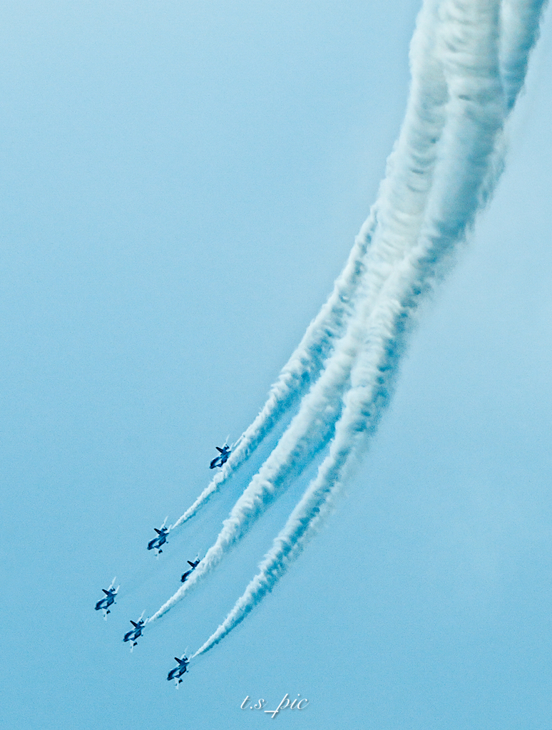 ブルーインパルス