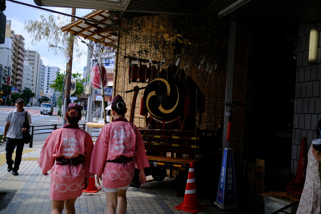 お祭り準備中