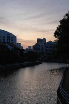 夕暮れのシンガポール川