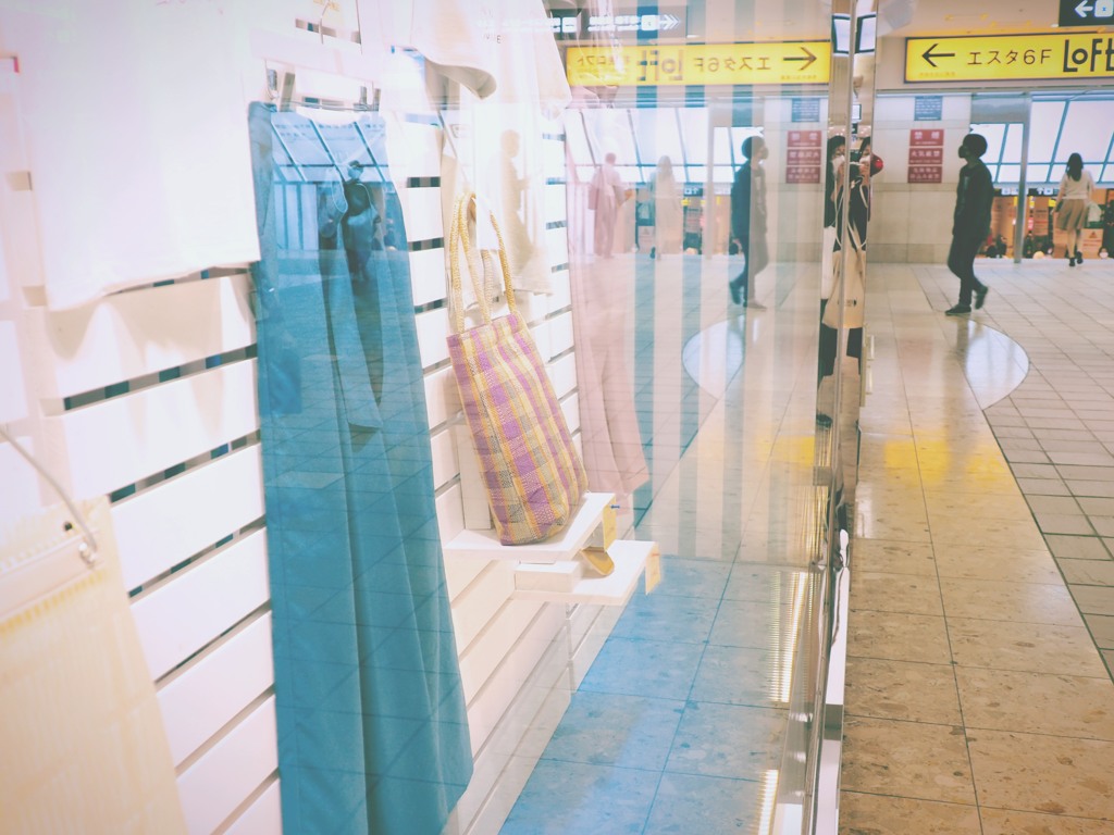 ウインドウは夏・・☆