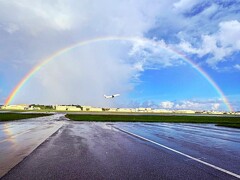 那覇の 空