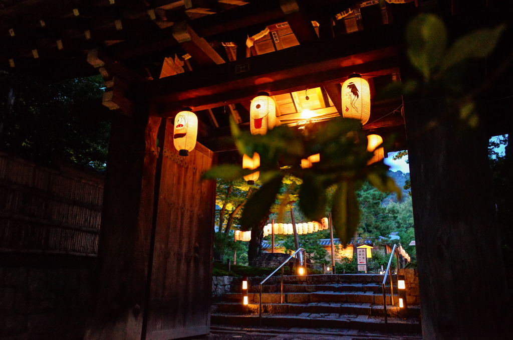 魑魅魍魎【高台寺】