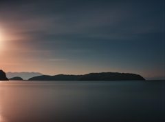 夕暮れを待つ