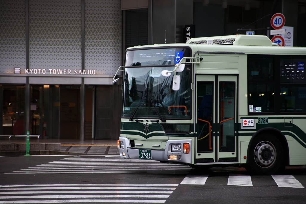 京都市バス右折