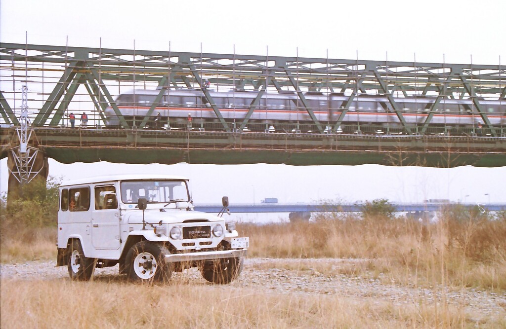 BJ44Vのある風景 70
