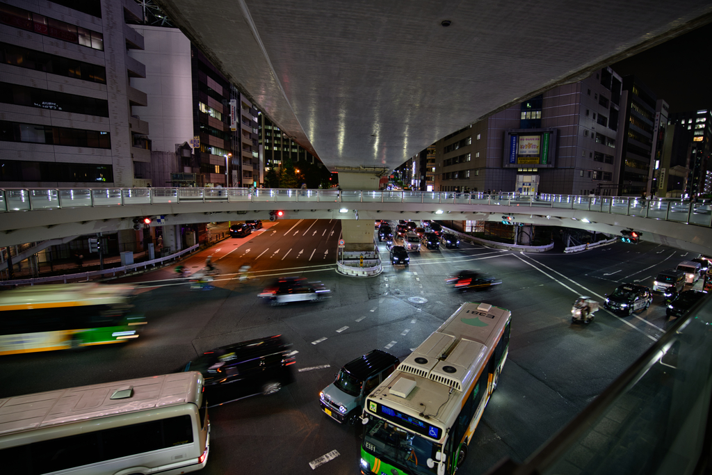 歩道橋より